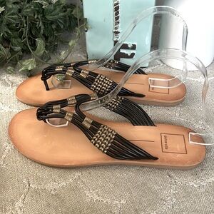 Dolce Vita Woven Black and Bronze Slip On Sandals. Size 9